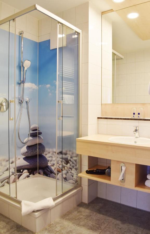 Familienhotel Nahe Der Therme Erding Exteriör bild