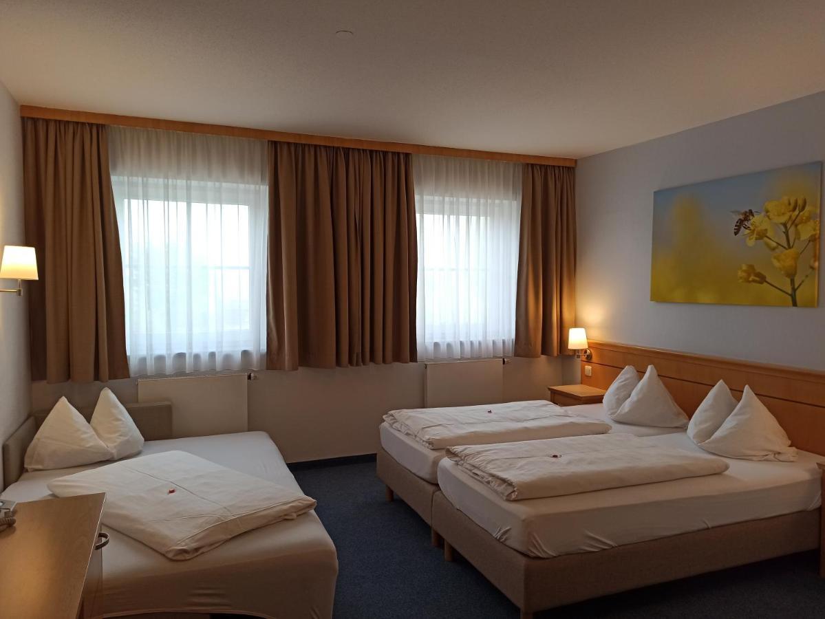Familienhotel Nahe Der Therme Erding Exteriör bild