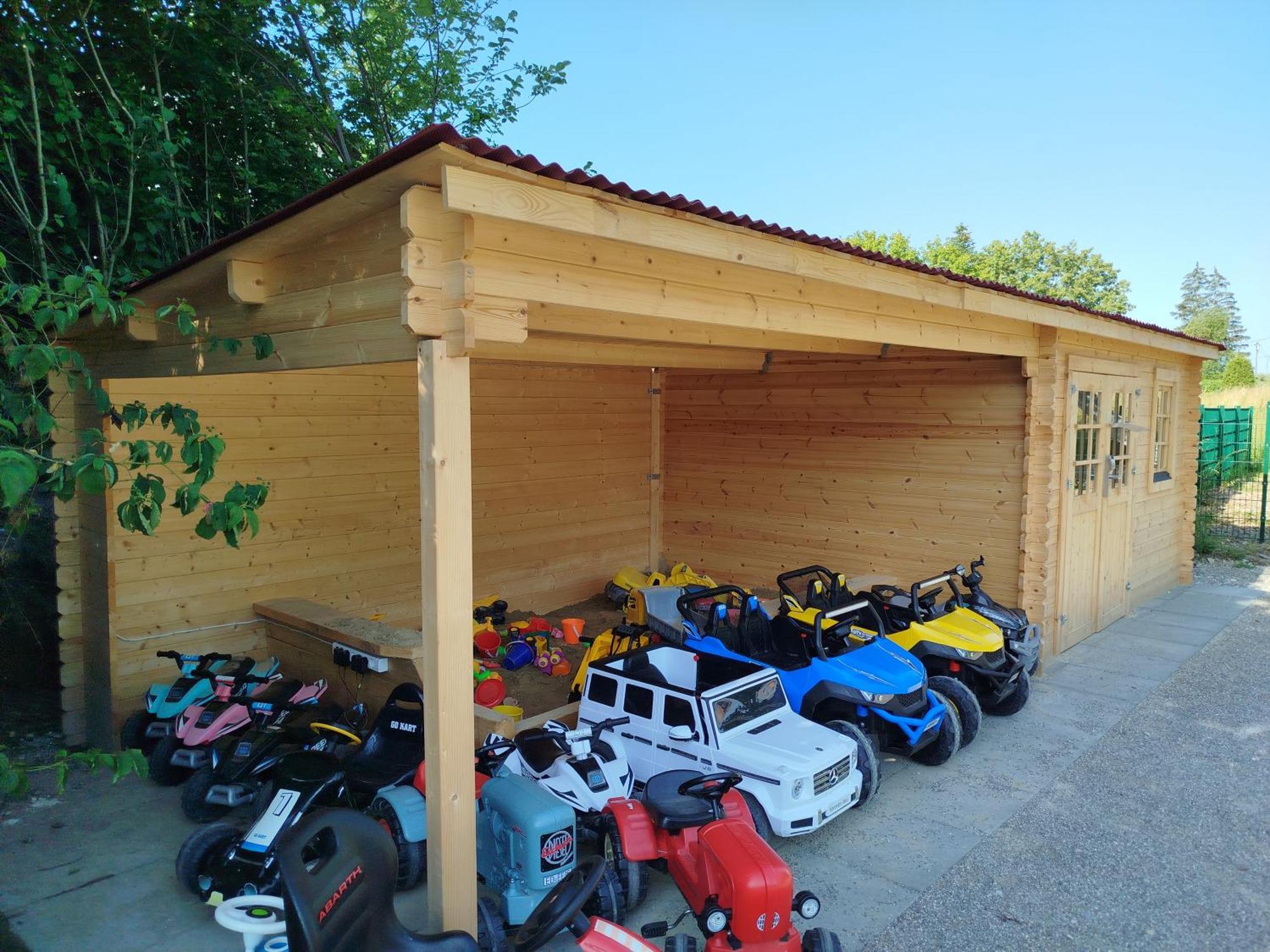 Familienhotel Nahe Der Therme Erding Exteriör bild