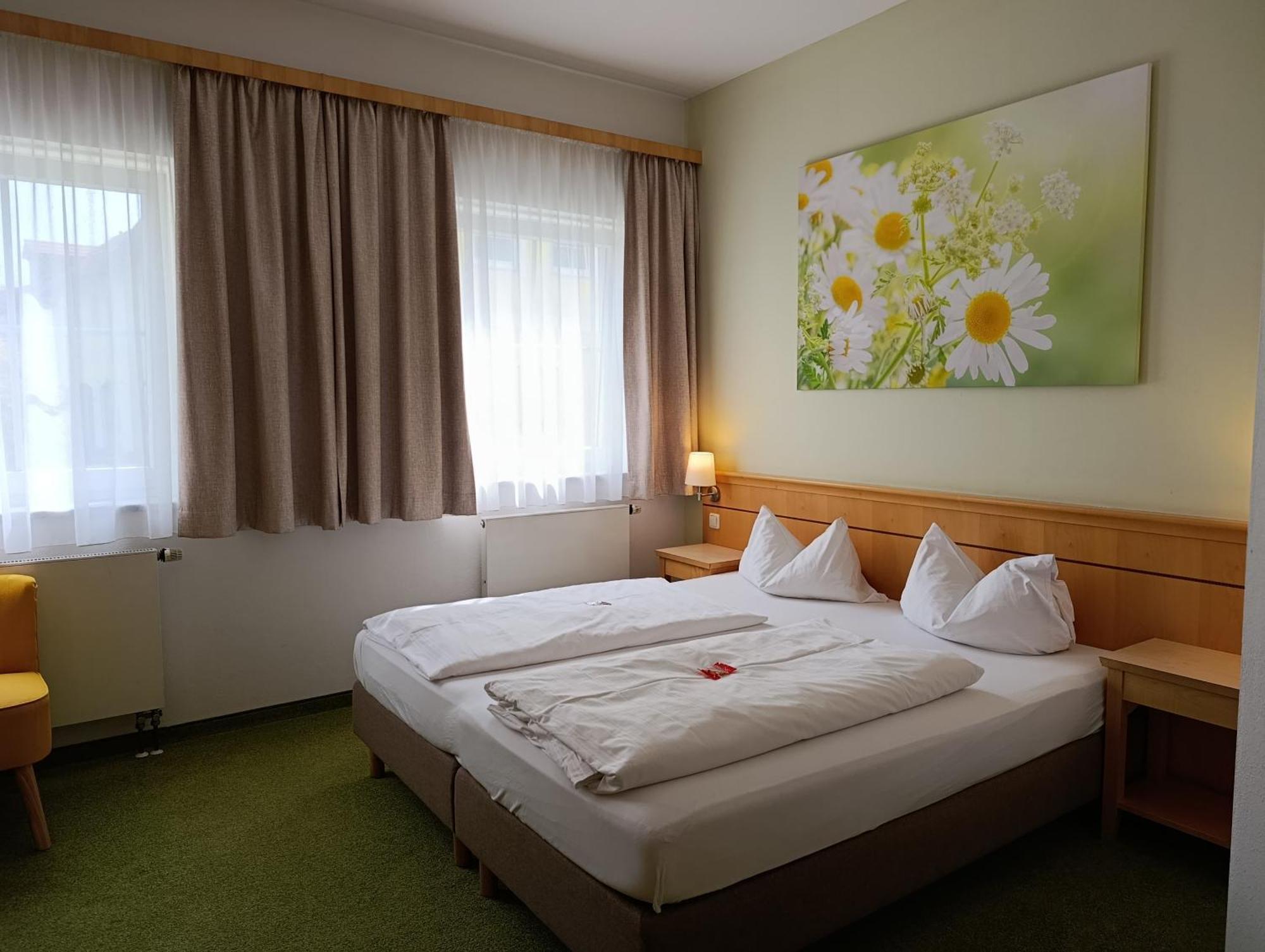 Familienhotel Nahe Der Therme Erding Exteriör bild